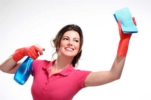 Local house cleaning support for kitchens and living spaces